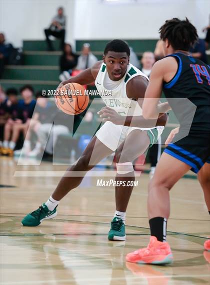 Thumbnail 1 in Inglewood vs University (Westside Tip Off Classic)  photogallery.