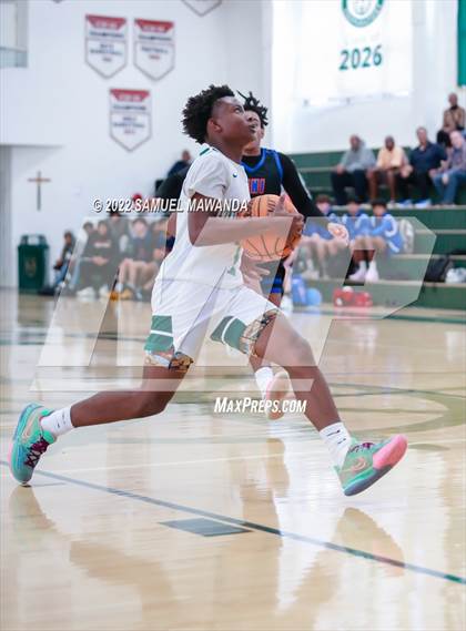 Thumbnail 3 in Inglewood vs University (Westside Tip Off Classic)  photogallery.