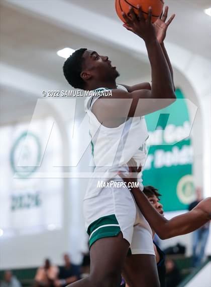 Thumbnail 3 in Inglewood vs University (Westside Tip Off Classic)  photogallery.