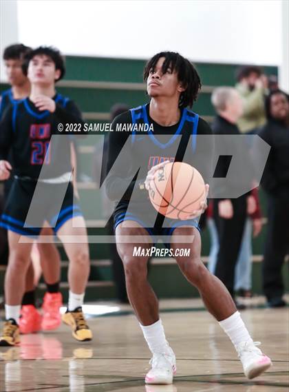 Thumbnail 1 in Inglewood vs University (Westside Tip Off Classic)  photogallery.