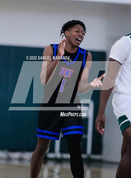 Thumbnail 3 in Inglewood vs University (Westside Tip Off Classic)  photogallery.