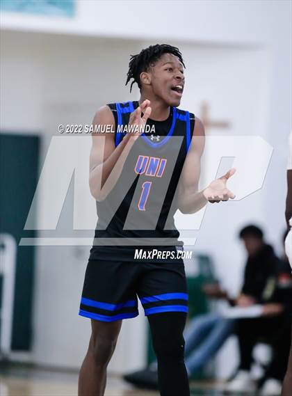 Thumbnail 2 in Inglewood vs University (Westside Tip Off Classic)  photogallery.