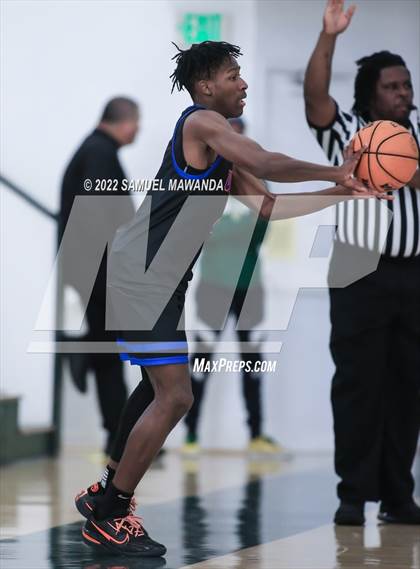Thumbnail 2 in Inglewood vs University (Westside Tip Off Classic)  photogallery.