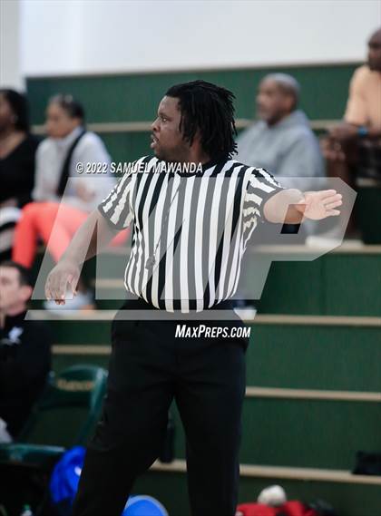 Thumbnail 2 in Inglewood vs University (Westside Tip Off Classic)  photogallery.