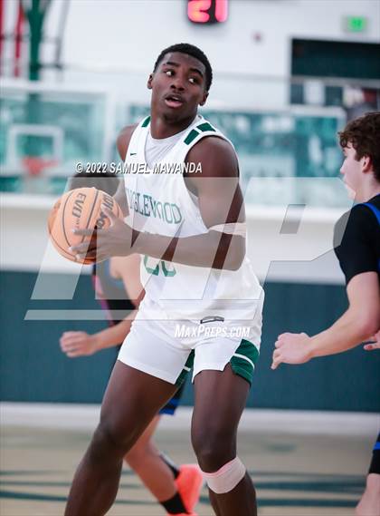 Thumbnail 1 in Inglewood vs University (Westside Tip Off Classic)  photogallery.
