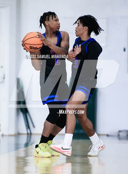 Thumbnail 1 in Inglewood vs University (Westside Tip Off Classic)  photogallery.