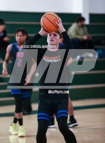 Thumbnail 3 in Inglewood vs University (Westside Tip Off Classic)  photogallery.