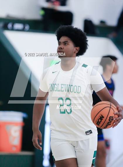 Thumbnail 3 in Inglewood vs University (Westside Tip Off Classic)  photogallery.