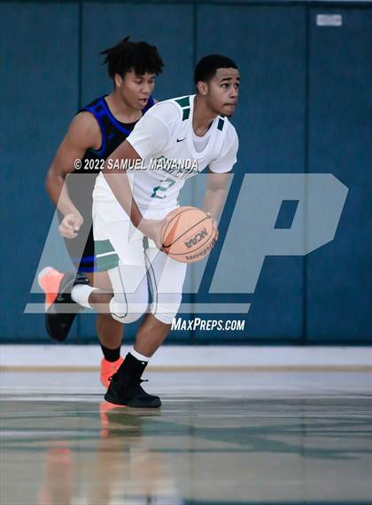 Thumbnail 3 in Inglewood vs University (Westside Tip Off Classic)  photogallery.