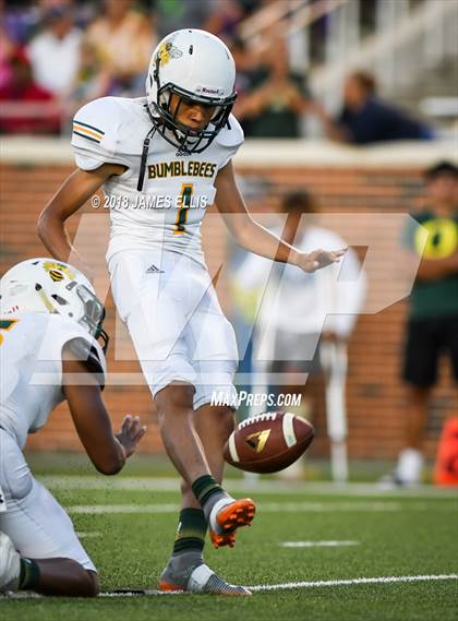 Thumbnail 1 in Rogers vs. Little River Academy photogallery.