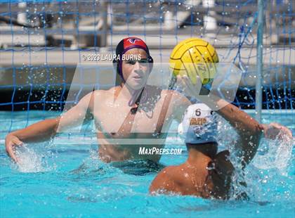 Thumbnail 3 in College Park vs Clovis West (Arroyo Grande Boys Fall Classic) photogallery.