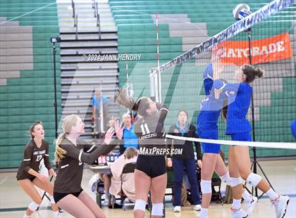 Thumbnail 2 in Bishop Gorman vs. Saint Francis (Durango Fall Classic) photogallery.