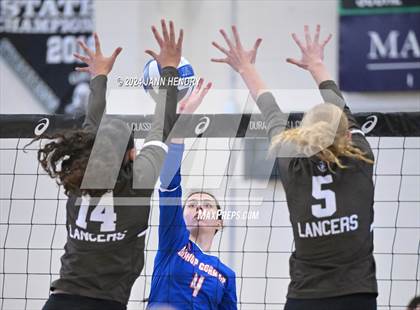 Thumbnail 3 in Bishop Gorman vs. Saint Francis (Durango Fall Classic) photogallery.