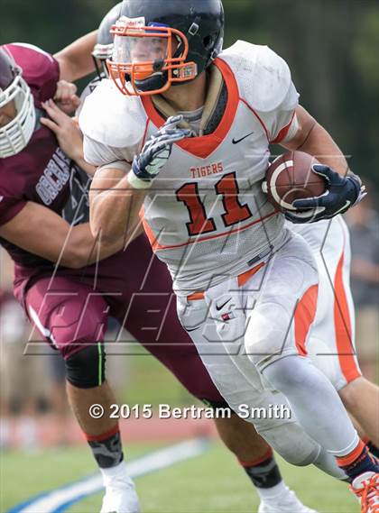 Thumbnail 1 in Bennett/Olmsted @ Orchard Park photogallery.