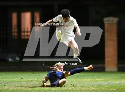 Thumbnail 1 in Teurlings Catholic @ Holy Cross (Div. II Regional Playoff) photogallery.