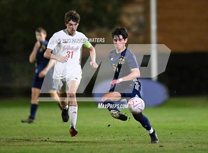 Thumbnail 2 in Teurlings Catholic @ Holy Cross (Div. II Regional Playoff) photogallery.
