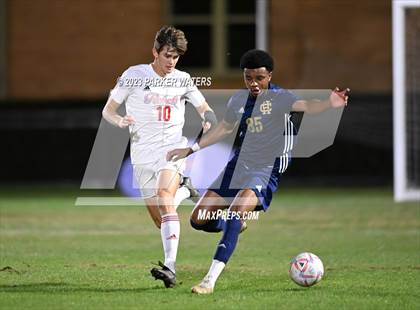 Thumbnail 3 in Teurlings Catholic @ Holy Cross (Div. II Regional Playoff) photogallery.