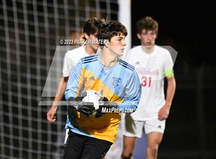 Thumbnail 3 in Teurlings Catholic @ Holy Cross (Div. II Regional Playoff) photogallery.