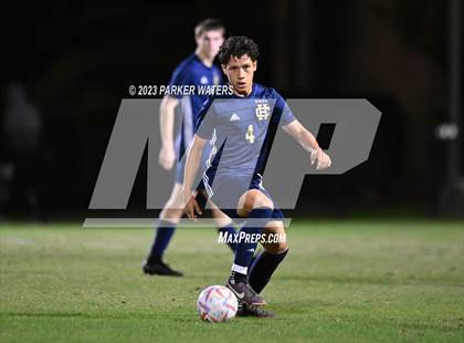 Thumbnail 2 in Teurlings Catholic @ Holy Cross (Div. II Regional Playoff) photogallery.