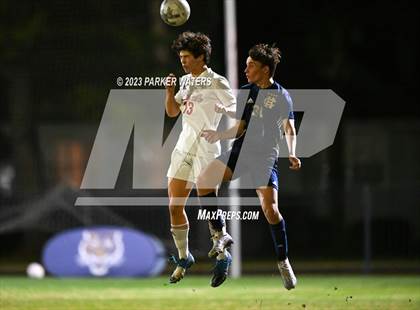 Thumbnail 1 in Teurlings Catholic @ Holy Cross (Div. II Regional Playoff) photogallery.