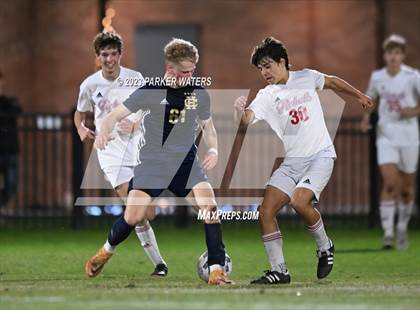 Thumbnail 1 in Teurlings Catholic @ Holy Cross (Div. II Regional Playoff) photogallery.