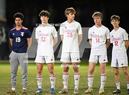 Thumbnail 2 in Teurlings Catholic @ Holy Cross (Div. II Regional Playoff) photogallery.