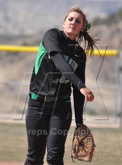 Thumbnail 3 in Farmington @ Aztec photogallery.