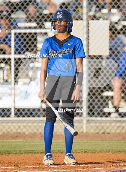 Thumbnail 1 in Riverview @ Sumner (FHSAA 7A District 7 Quarterfinal) photogallery.