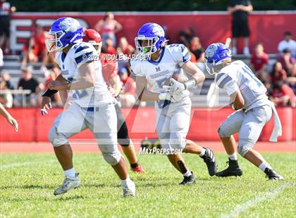 Thumbnail 3 in Metuchen @ Keyport photogallery.