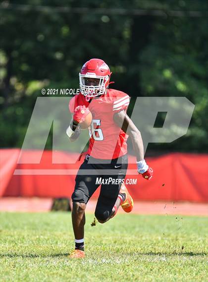 Thumbnail 1 in Metuchen @ Keyport photogallery.
