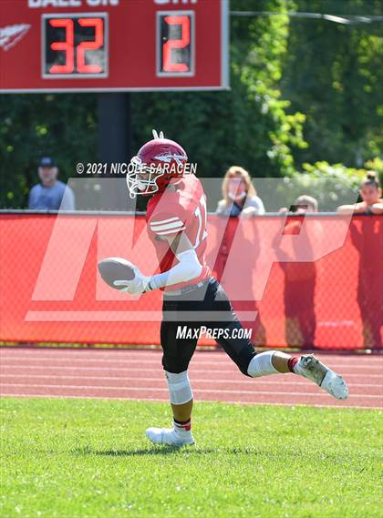 Thumbnail 1 in Metuchen @ Keyport photogallery.