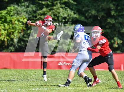Thumbnail 1 in Metuchen @ Keyport photogallery.