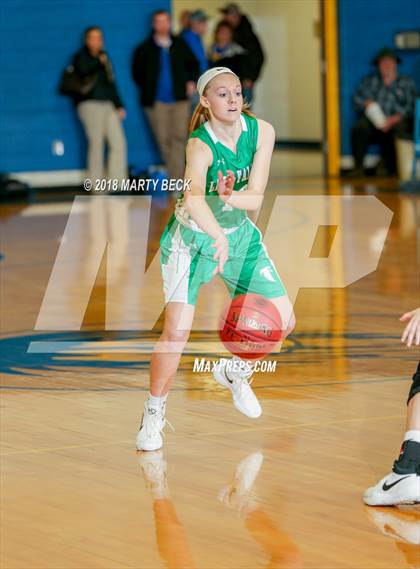 Thumbnail 3 in Hermann vs Blair Oaks photogallery.