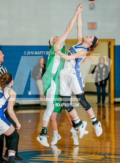 Thumbnail 2 in Hermann vs Blair Oaks photogallery.
