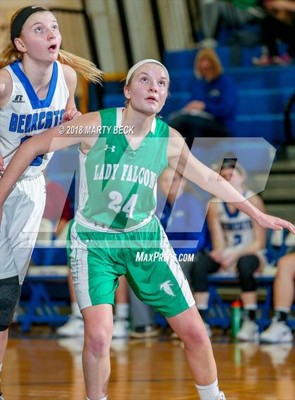 Thumbnail 2 in Hermann vs Blair Oaks photogallery.