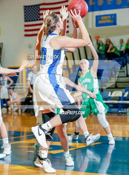 Thumbnail 2 in Hermann vs Blair Oaks photogallery.