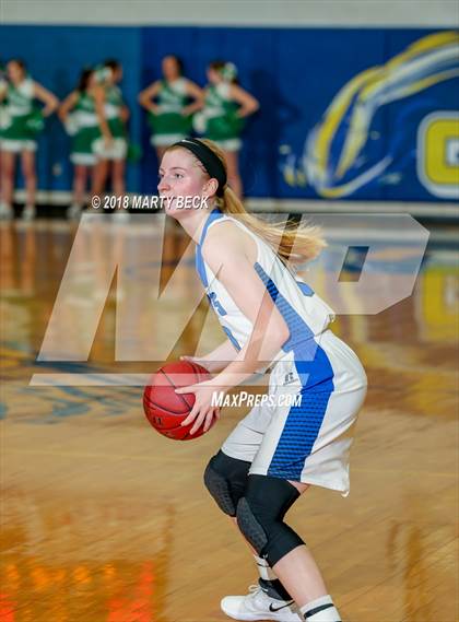 Thumbnail 2 in Hermann vs Blair Oaks photogallery.
