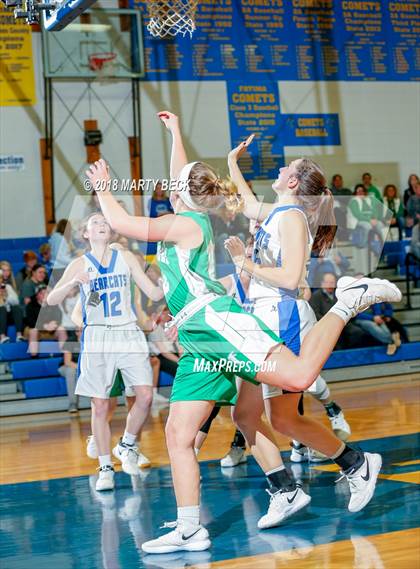 Thumbnail 1 in Hermann vs Blair Oaks photogallery.