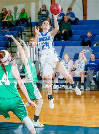 Thumbnail 3 in Hermann vs Blair Oaks photogallery.