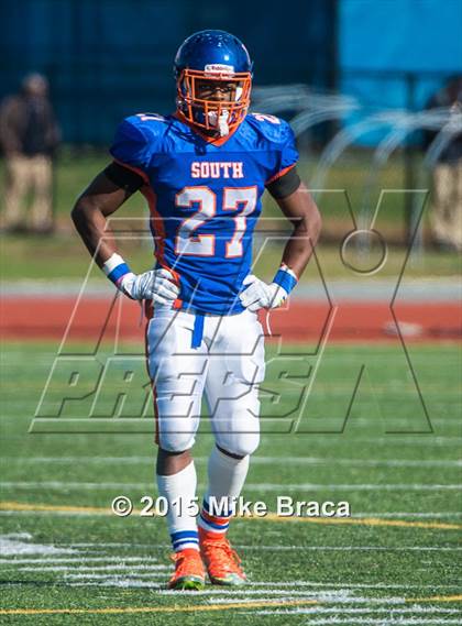 Thumbnail 3 in Haverhill @ Newton South (MIAA Division 2 North Quarterfinal) photogallery.