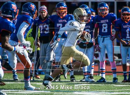 Thumbnail 2 in Haverhill @ Newton South (MIAA Division 2 North Quarterfinal) photogallery.