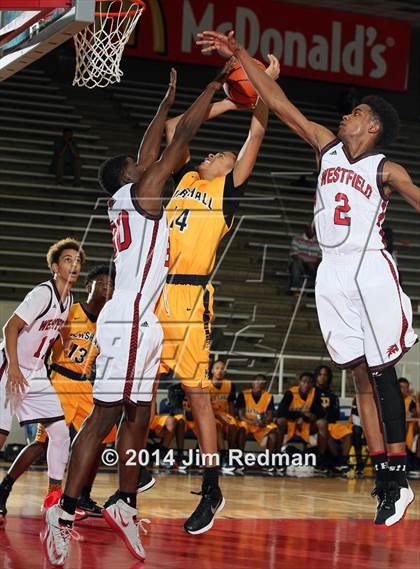 Thumbnail 3 in Fort Bend Marshall vs. Westfield (McDonald's Texas Invitational) photogallery.