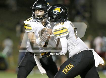 Thumbnail 1 in Hernando @ Lausanne Collegiate photogallery.