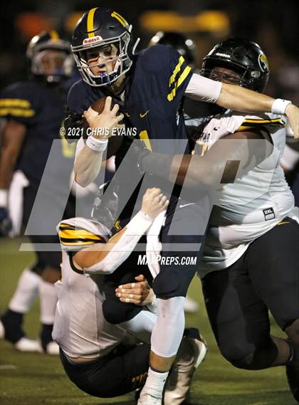 Thumbnail 1 in Hernando @ Lausanne Collegiate photogallery.