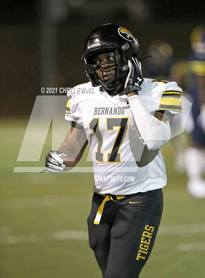 Thumbnail 1 in Hernando @ Lausanne Collegiate photogallery.