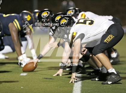 Thumbnail 3 in Hernando @ Lausanne Collegiate photogallery.