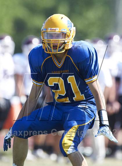 Thumbnail 1 in Orchard Park @ Lockport photogallery.