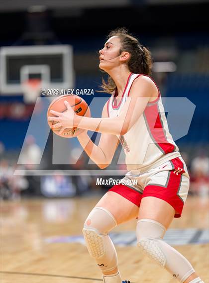 Thumbnail 3 in Holliday vs Columbus (UIL 3A Basketball Semifinal) photogallery.