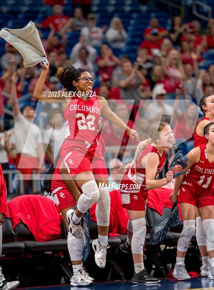 Thumbnail 3 in Holliday vs Columbus (UIL 3A Basketball Semifinal) photogallery.