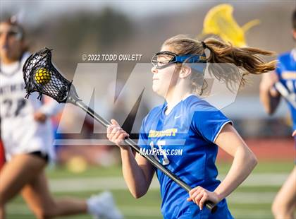 Thumbnail 1 in Irondequoit @ Pittsford photogallery.